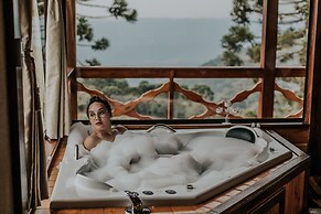 Sítio Mar de Nuvens Chalés de Luxo