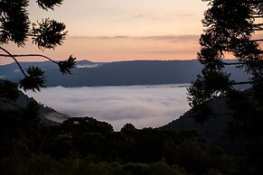 Sítio Mar de Nuvens Chalés de Luxo