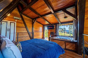 Sítio Mar de Nuvens Chalés de Luxo