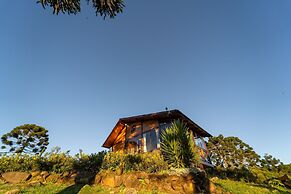 Sítio Mar de Nuvens Chalés de Luxo