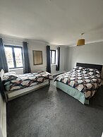 Quayside Quarters Harbourside Apartment