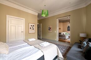 2ndhomes Modern & Spacious 3BR Apartment