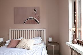 2ndhomes Modern & Spacious 3BR Apartment