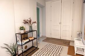 2ndhomes Modern & Spacious 3BR Apartment