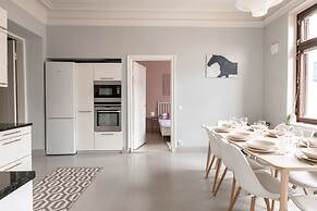 2ndhomes Modern & Spacious 3BR Apartment