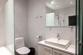 2ndhomes Modern & Spacious 3BR Apartment