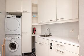 2ndhomes Modern & Spacious 3BR Apartment