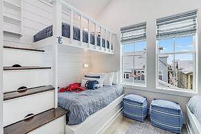 Sandy Cheeks 409 COA