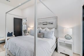 Sandy Cheeks 409 COA