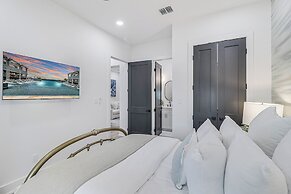 Sandy Cheeks 409 COA