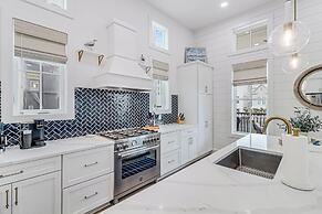 Sandy Cheeks 409 COA