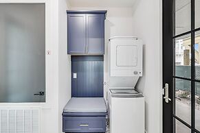 Sandy Cheeks 409 COA