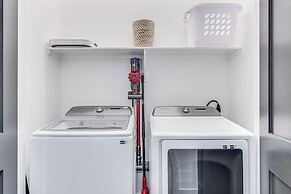 Sandy Cheeks 409 COA