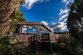Spacious 3 Bed Log Cabin in Snowdonia