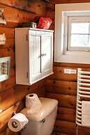 Spacious 3 Bed Log Cabin in Snowdonia