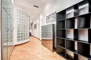 LuxRent Loft Lagrange