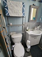 Cozy Pet Friendly Home