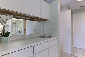 2 Bedroom Condo Golf Course Views 5166