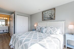 Lake View Golf Course Condo 5056