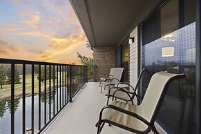 Lakeview Golf Retreat 1BDR Condo 5057
