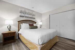 Lakeview Golf Retreat 1BDR Condo 5057