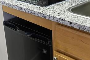 Lakeview Golf Retreat 1BDR Condo 5057