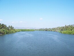 HOTEL DEL BALSAS LAZARO CARDENAS