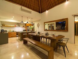Elegant and Tranquil 4 Br Pool Villa
