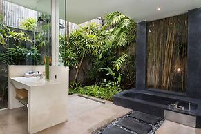 Best Seller 2 Br Pool Villa In Heart Of Seminyak