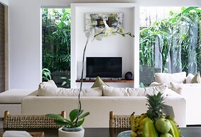 Best Seller 2 Br Pool Villa In Heart Of Seminyak