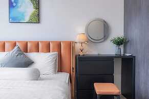 Bluesky Lumiere Riverside Luxury