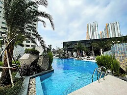 Bluesky Lumiere Riverside Luxury