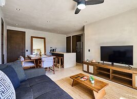 Bakal Residence By Lockey