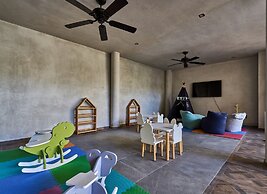 Bakal Residence By Lockey