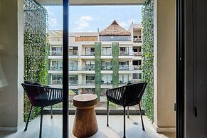 Bakal Residence By Lockey