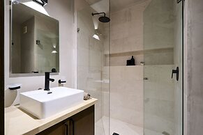 Bakal Residence By Lockey