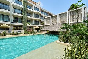 Bakal Residence By Lockey