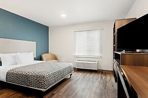 Woodspring Suites Denver Commerce City