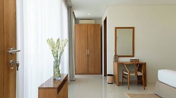 Stunning 2 Br Pool Villa With Rooftop In Seminyak