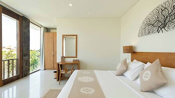 Stunning 2 Br Pool Villa With Rooftop In Seminyak