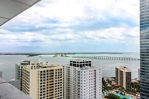 Roami at Brickell Arch