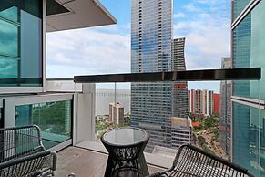 Roami at Brickell Arch