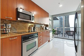 Roami at Brickell Arch