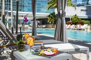 Roami at Brickell Arch