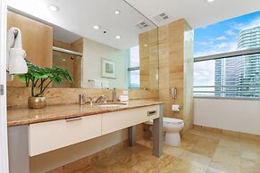 Roami at Brickell Arch