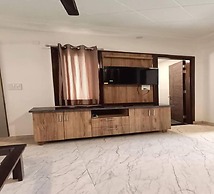 85 The Ganges 2 Bhk Apartment for Homestay