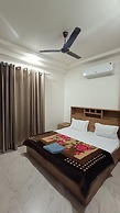85 The Ganges 2 Bhk Apartment for Homestay