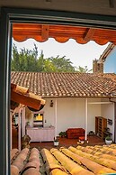 AURA BARICHARA HOTEL