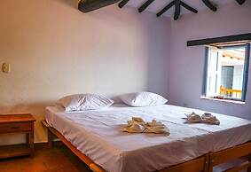 AURA BARICHARA HOTEL