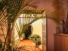 AURA BARICHARA HOTEL